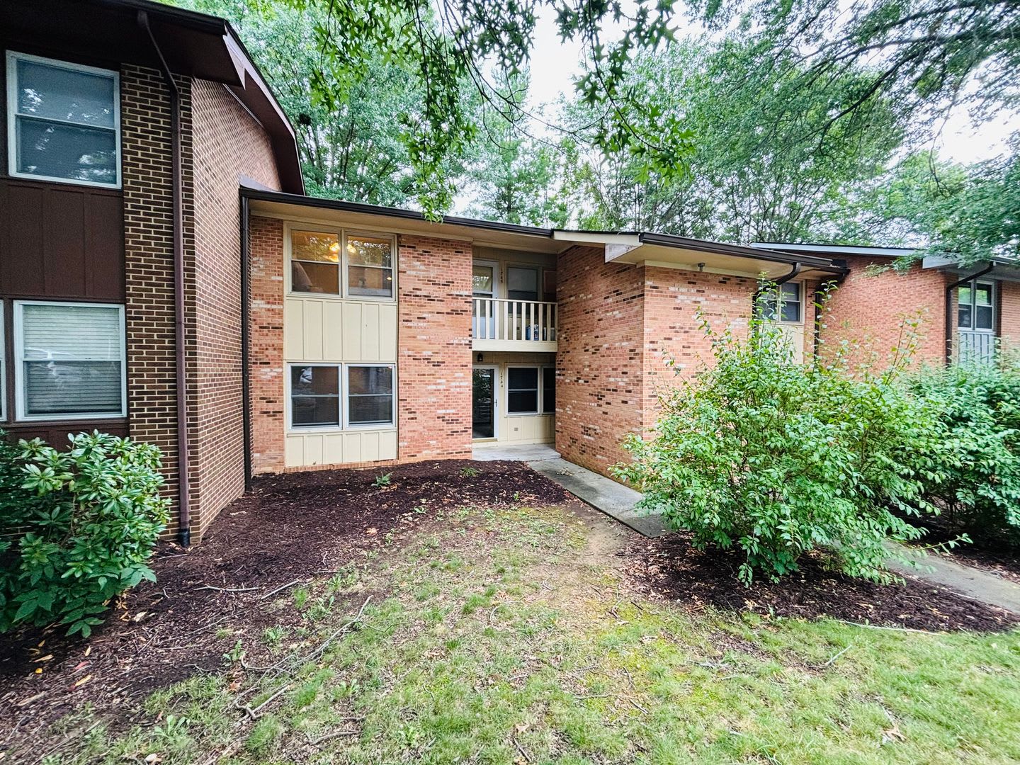 2 Bedroom 1 Bath Condo – photo 1