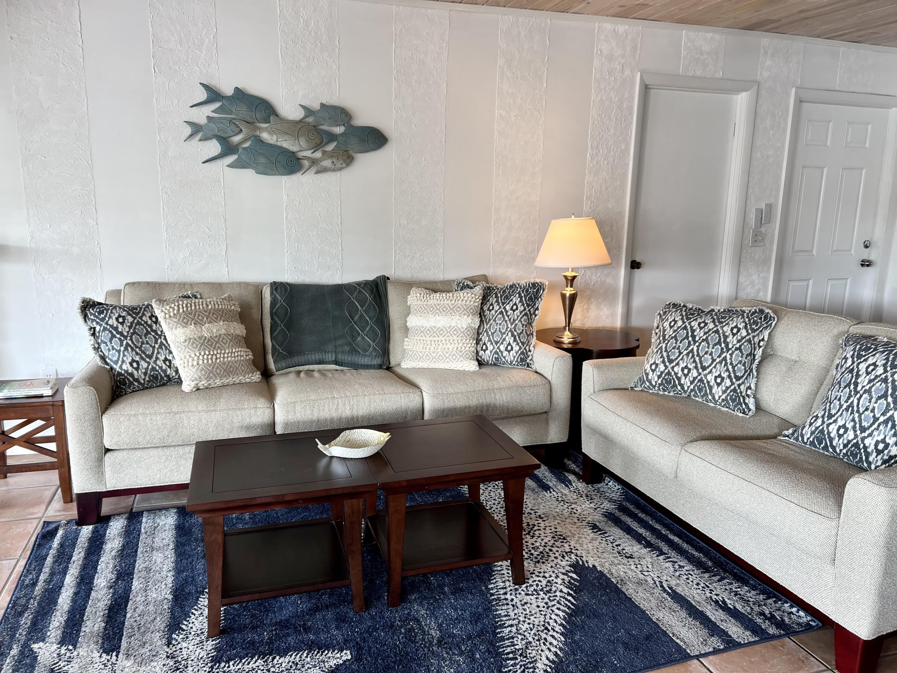 1540 Lantana Lane – photo 2