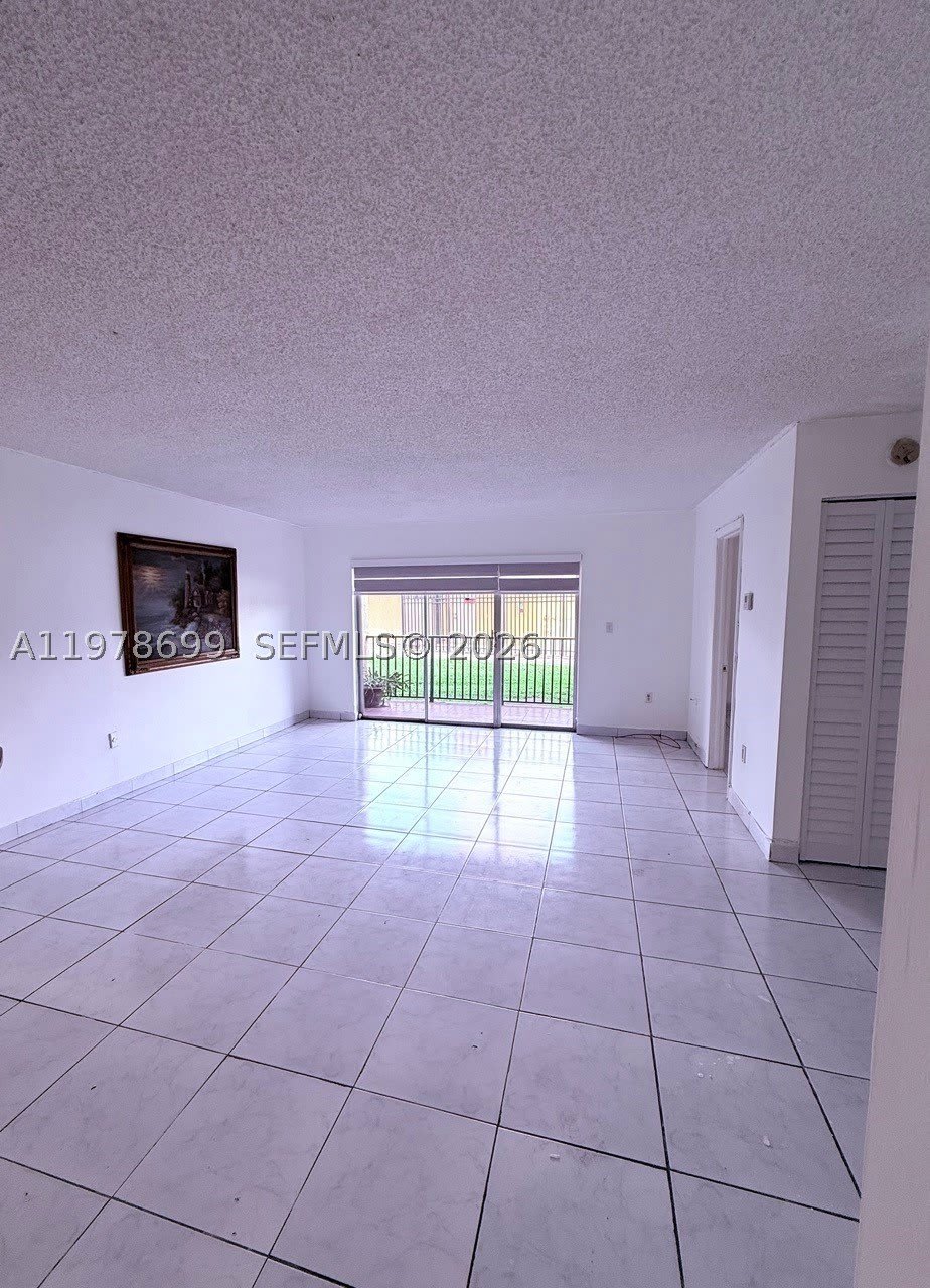15470 SW 82nd Ln – photo 4