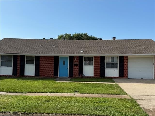 414 JOHNS HOPKINS Drive – photo 1