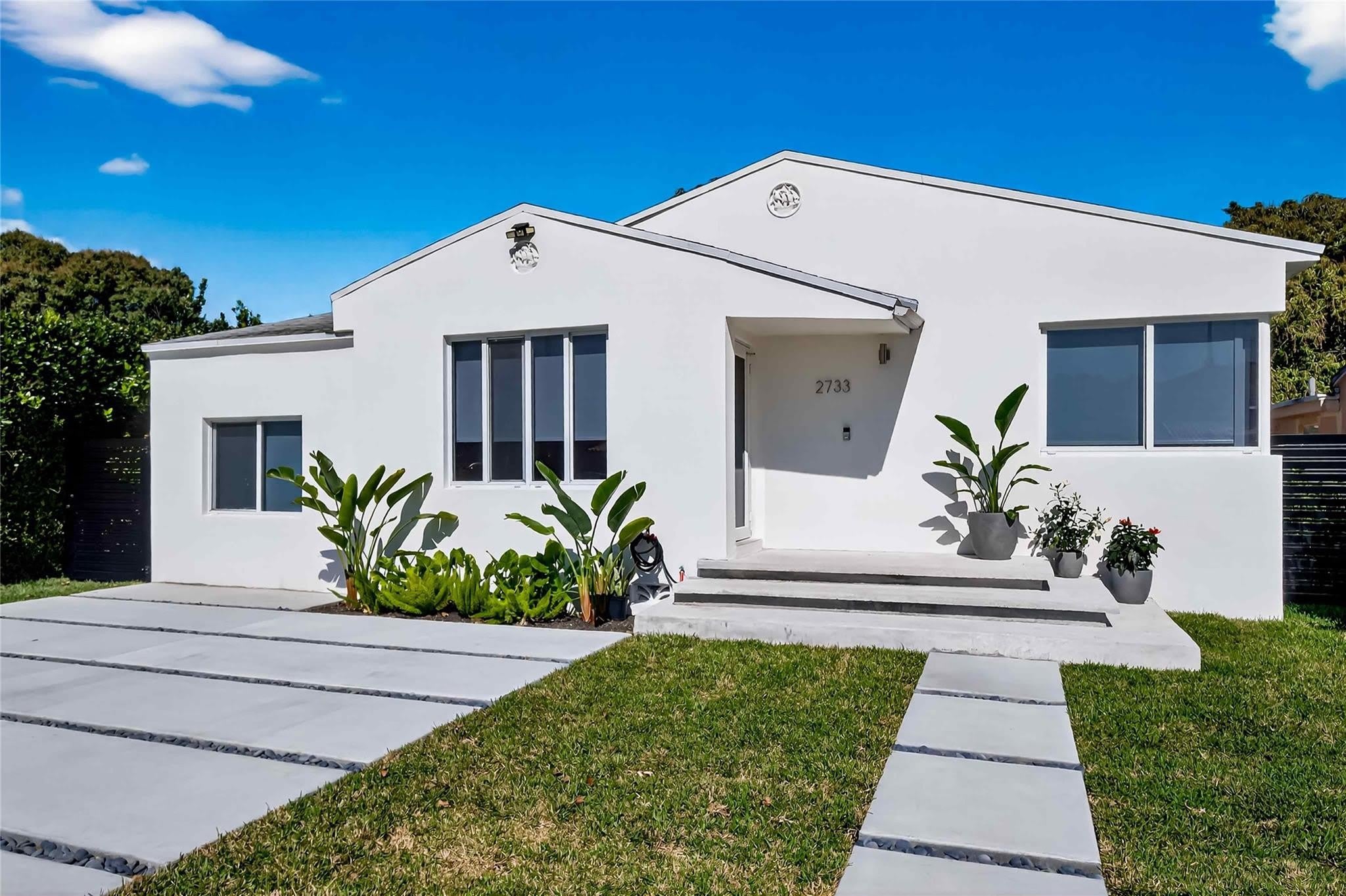 2733 Sw 15Th Street – photo 3