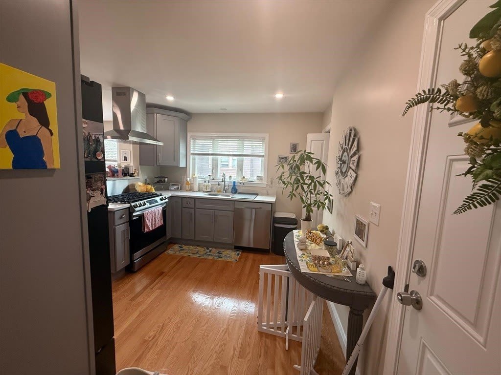 44 Ashland St – photo 5