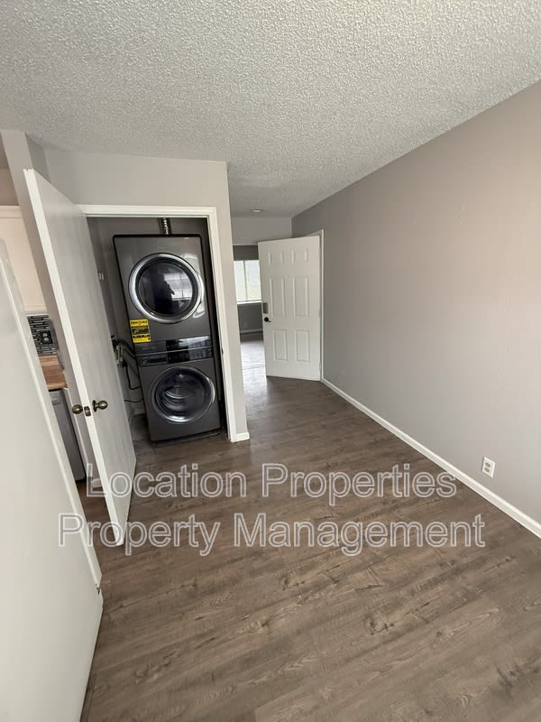501 Colorado Street – photo 3