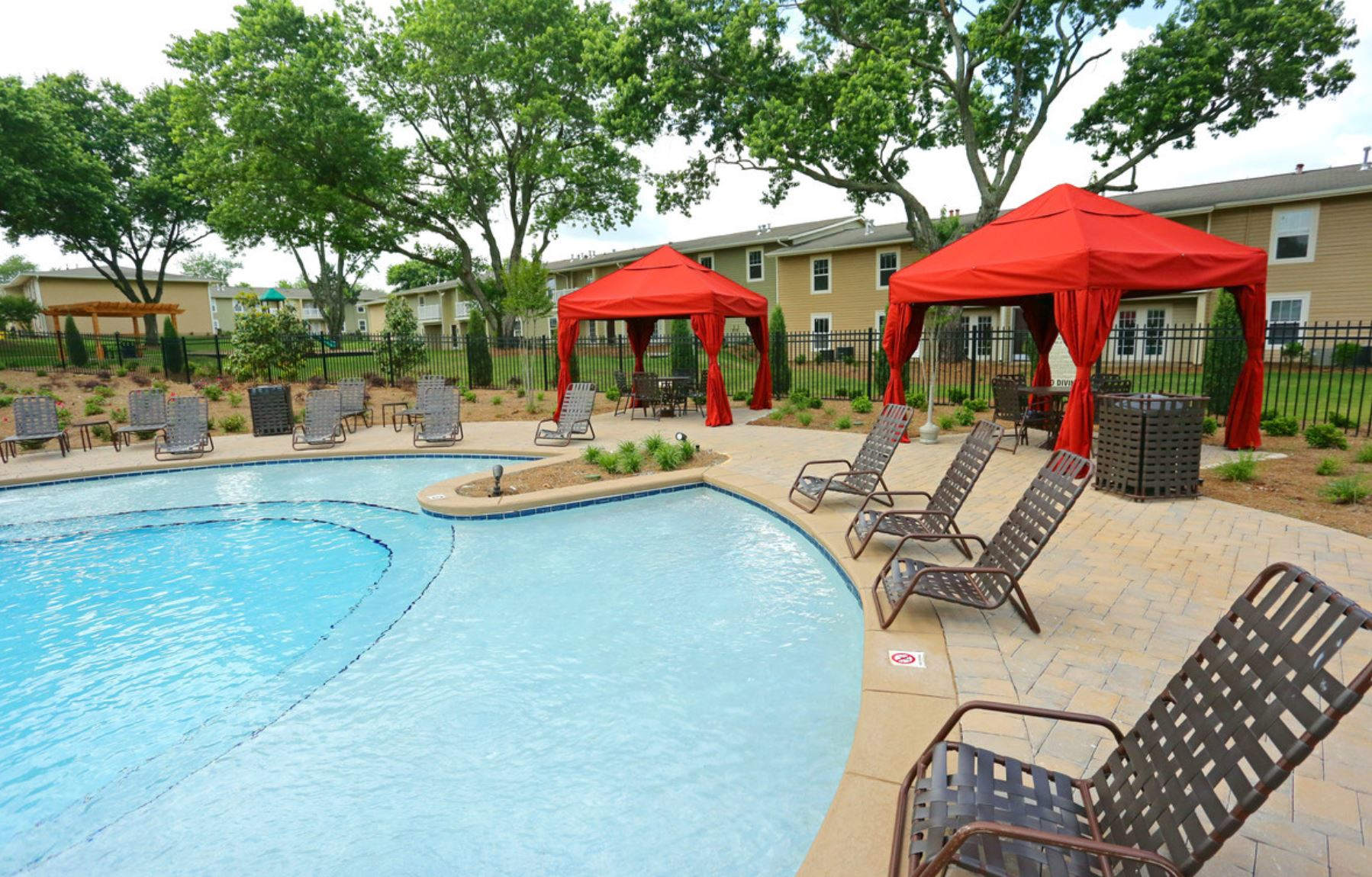 3Bed 1 5Ba Available Now Now Get 1St Month Rent Free – photo 1