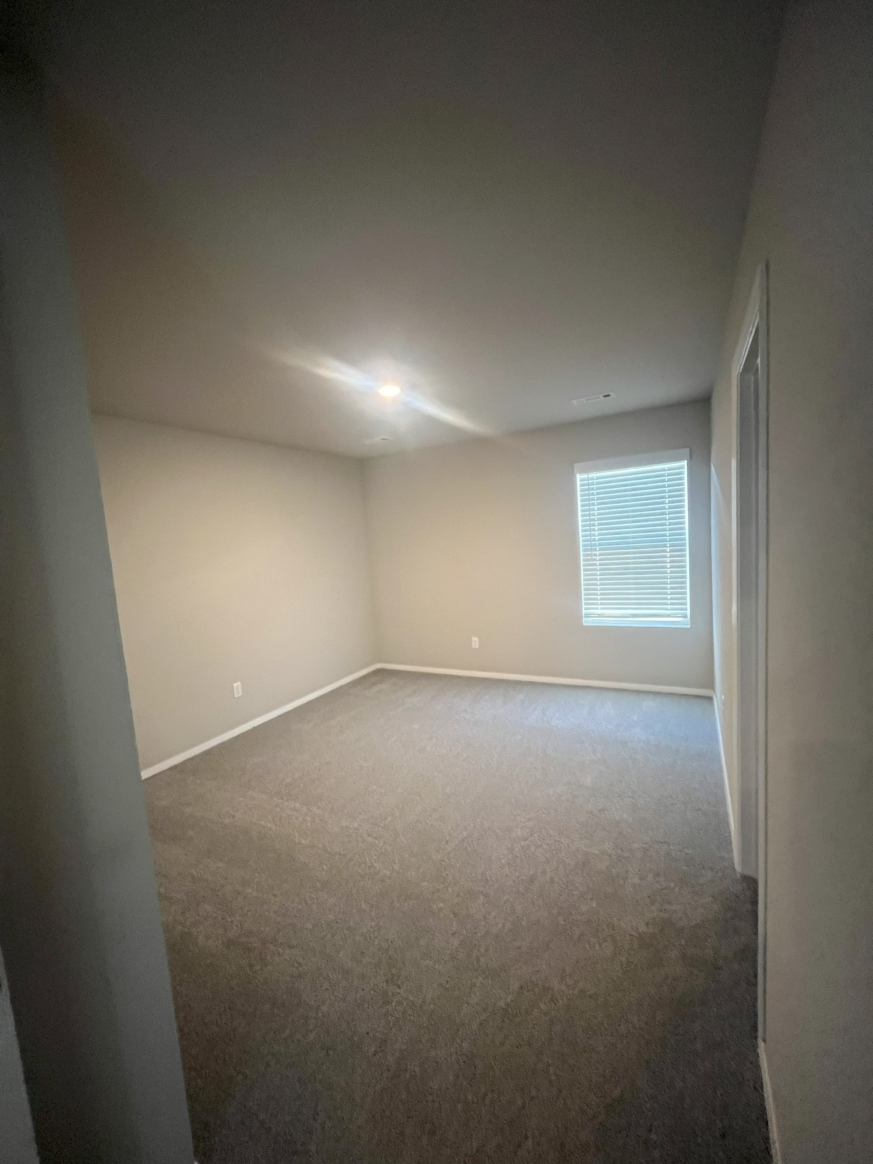 2396 E Illinois Aly – photo 3