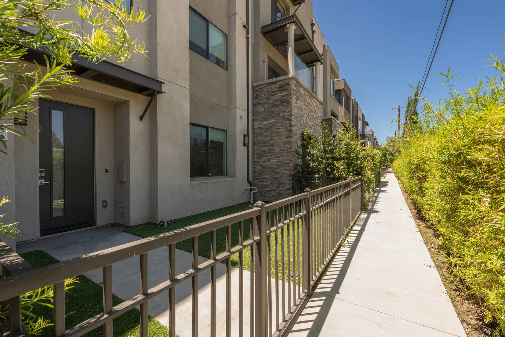 New Construction Townhome – photo 5