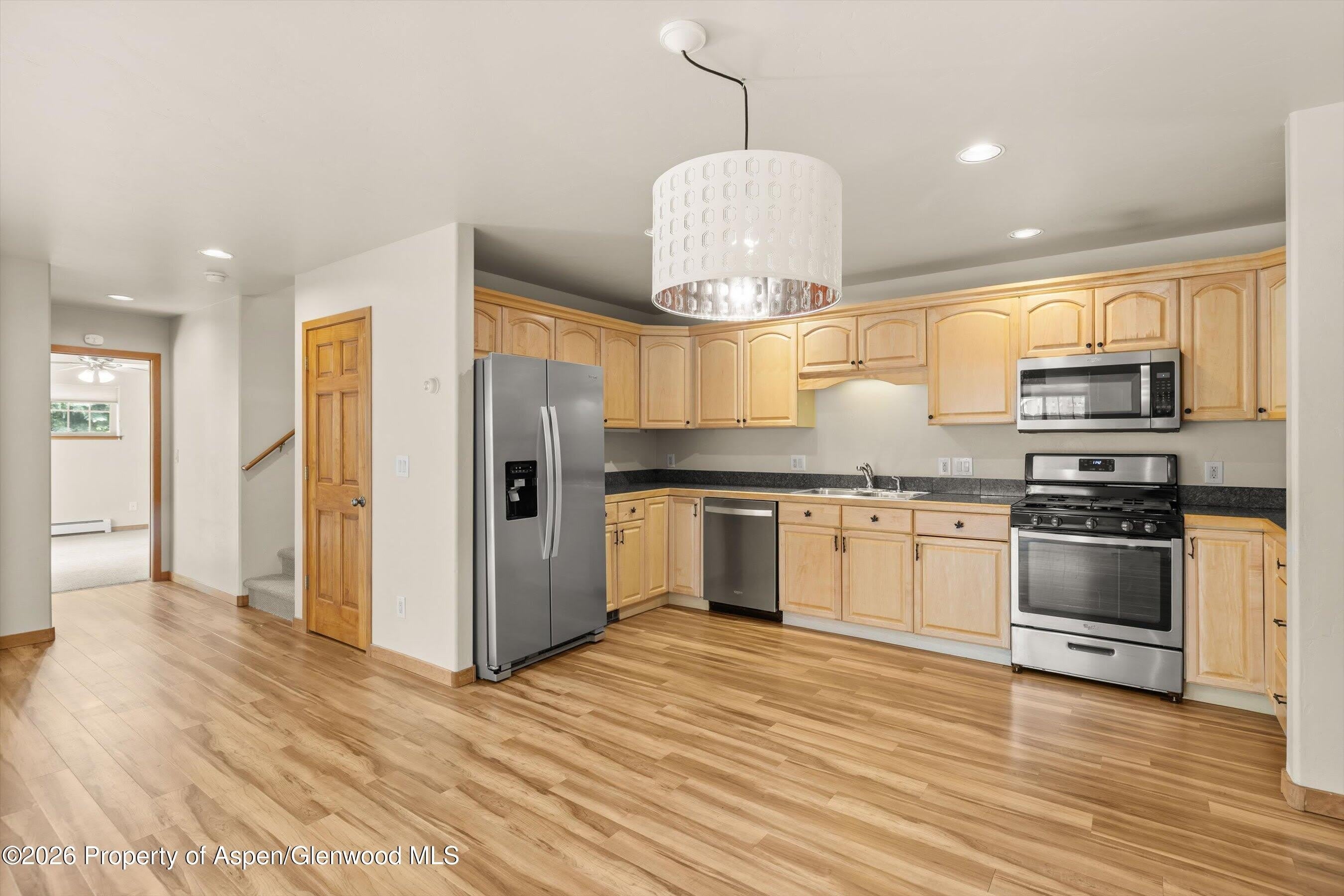 1040 Vito'S Way – photo 3