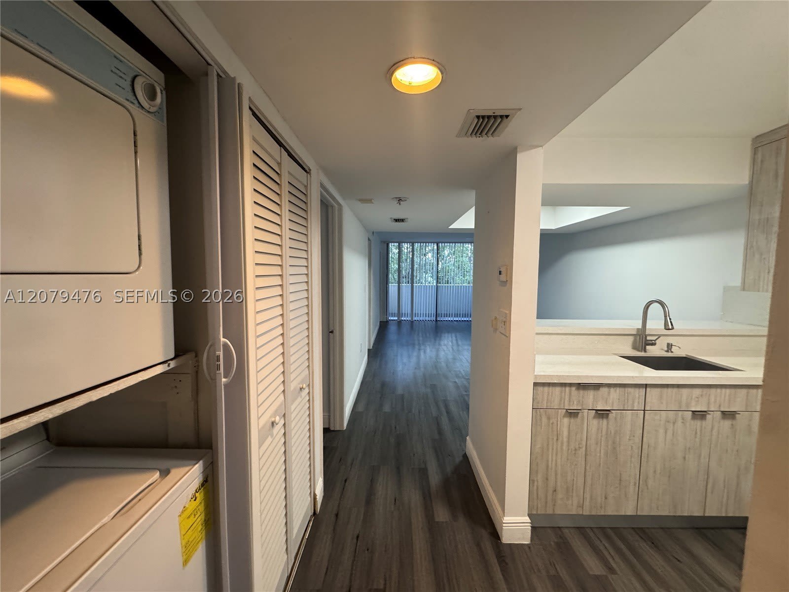 8002 SW 149th Ave – photo 1