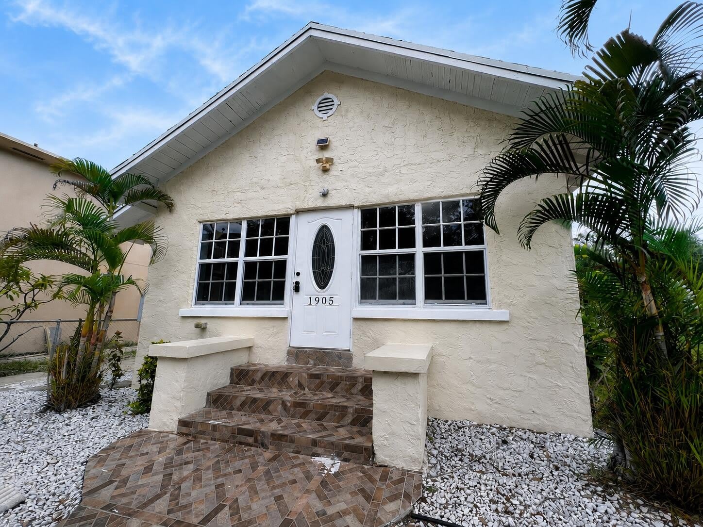 1905 Monroe Street – photo 1