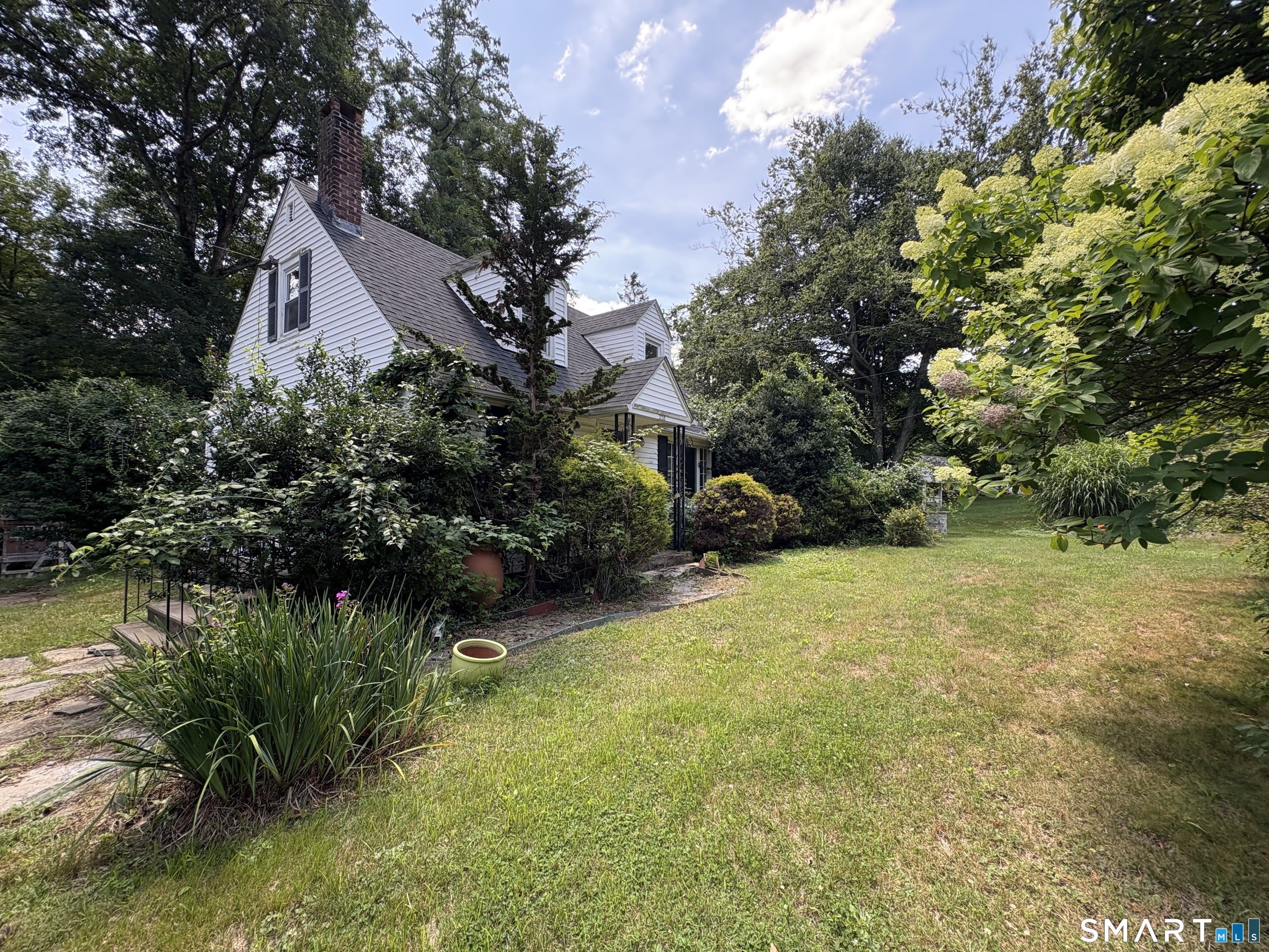 220 School Street – photo 2