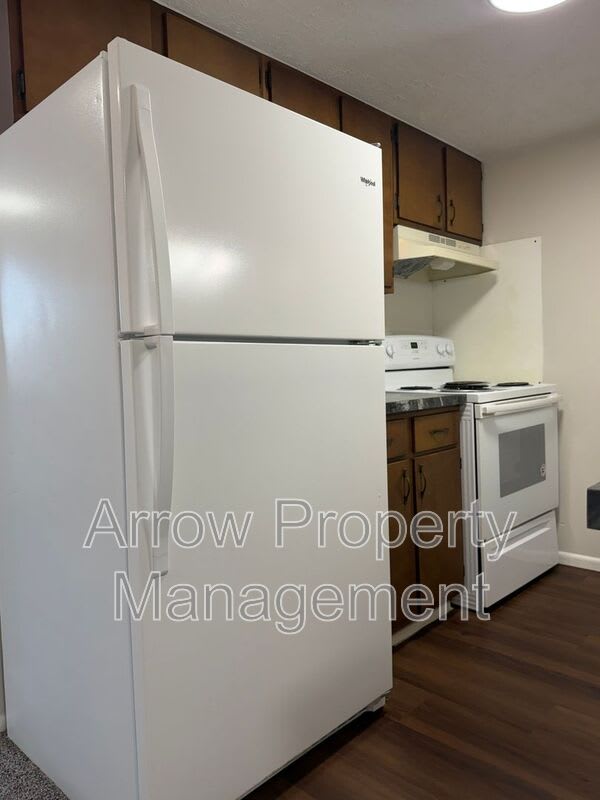 2338 Lynn Street 12 – photo 3