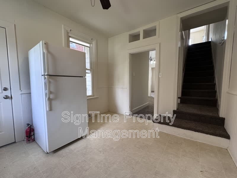 627 N Mulberry Street – photo 2