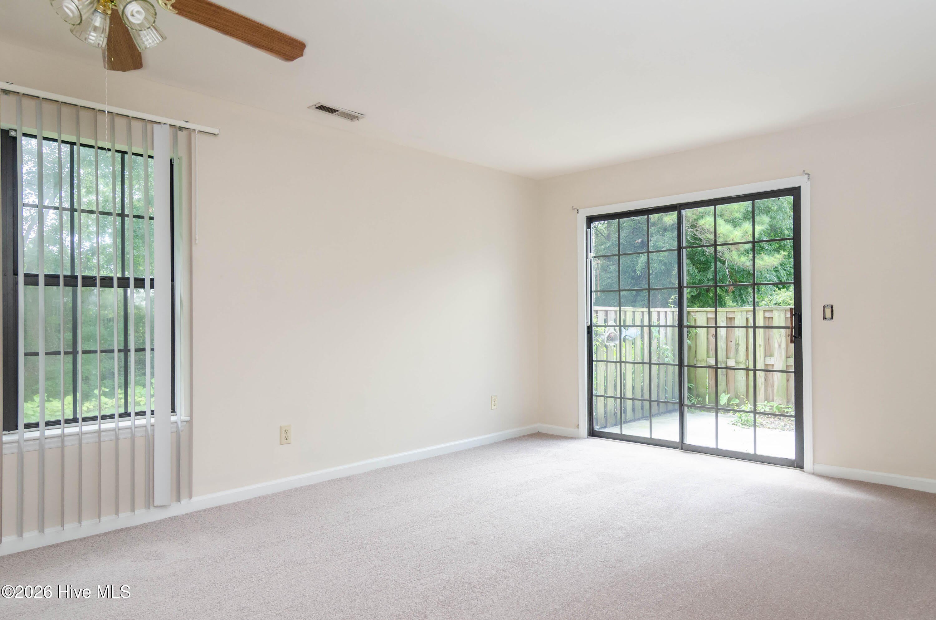 1733 41st Street – photo 3