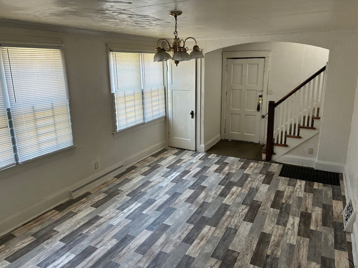 4401 N 25th Street – photo 2