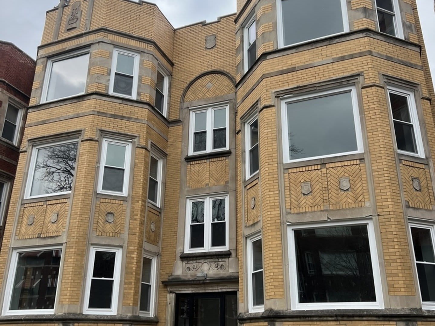 8026 S Drexel Avenue – photo 1