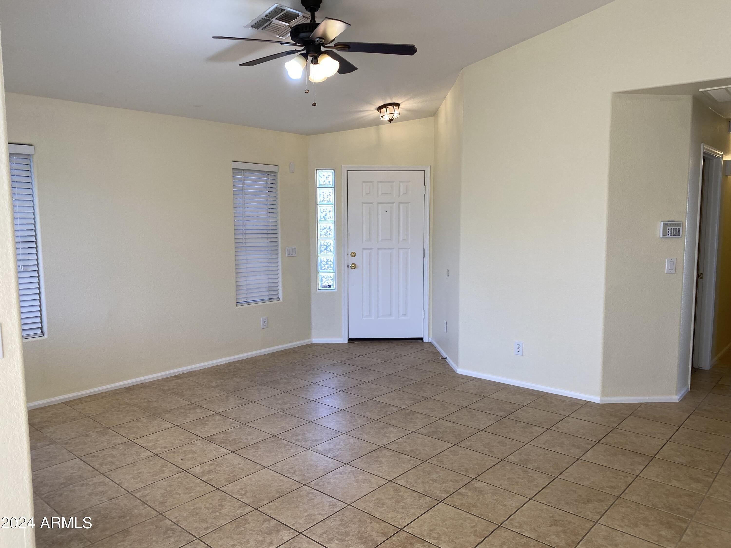 11519 E Persimmon Avenue – photo 3
