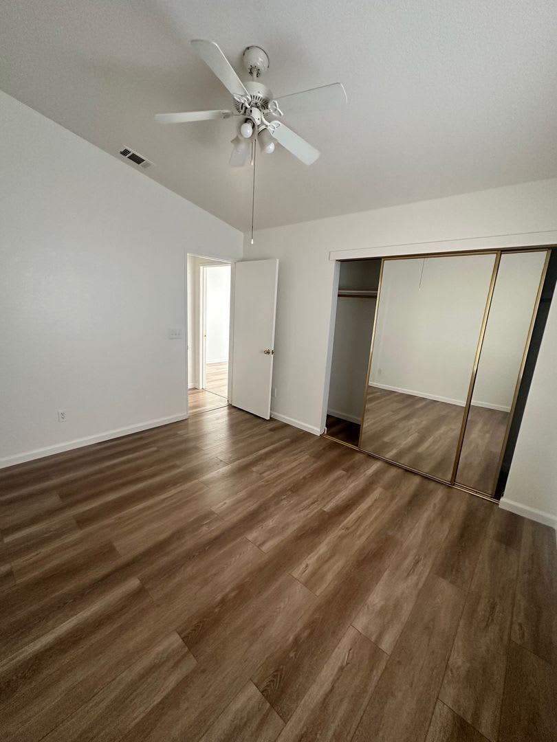 Remodeled 1 story home like new inside – photo 5