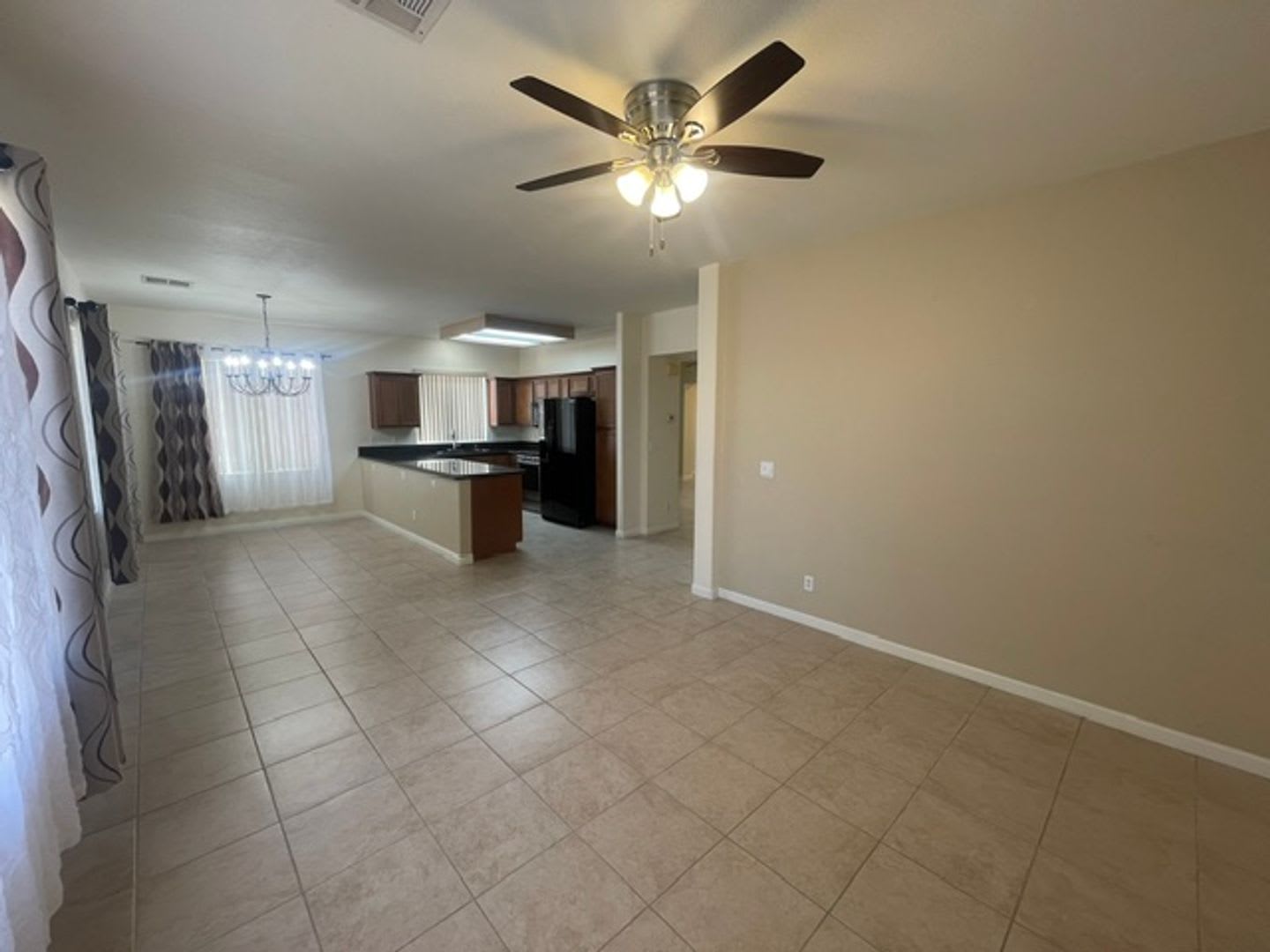 PECCOLE RANCH 4 BEDROOM HOME- GREAT HOME -GREAT LOCATION!!!!!!! – photo 5