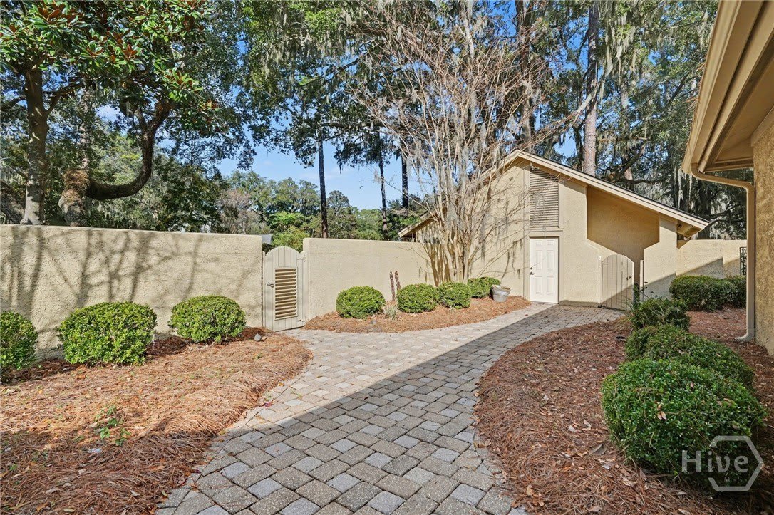 1 Tapestry Lane – photo 2