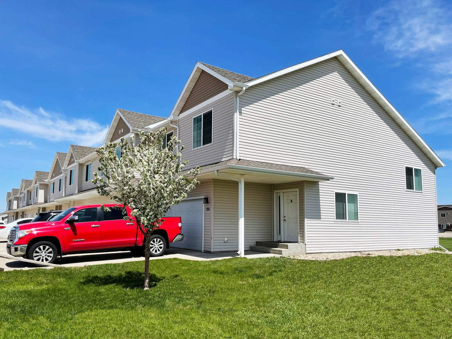 Woodside Townhomes – photo 3