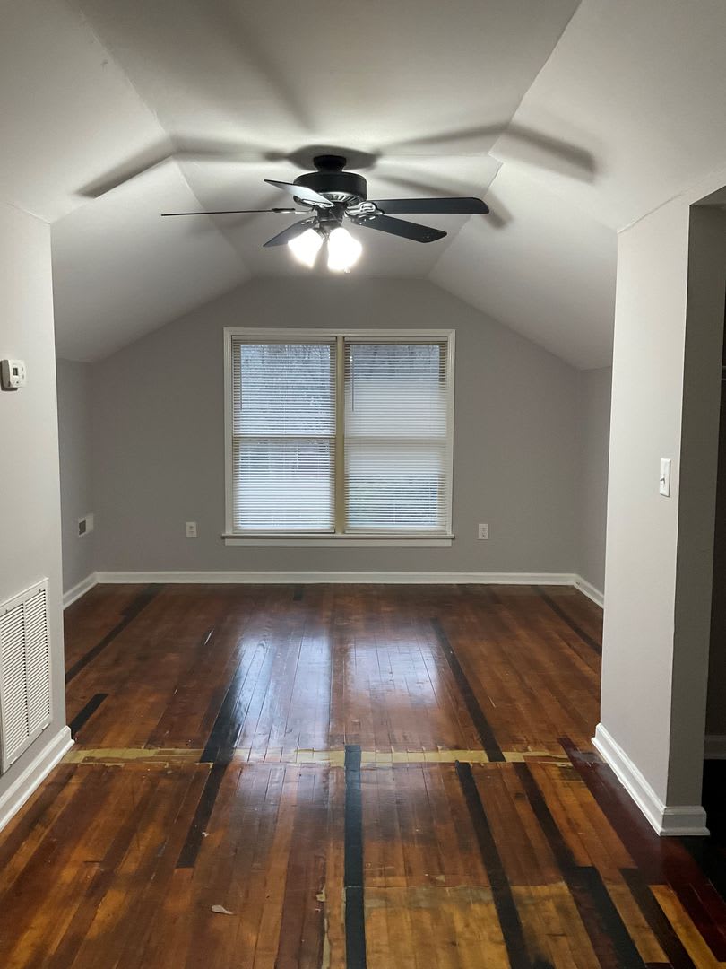 Coming Soon!! Two bedroom one bath apartment in Gastonia! Section 8 Accepted!! – photo 2
