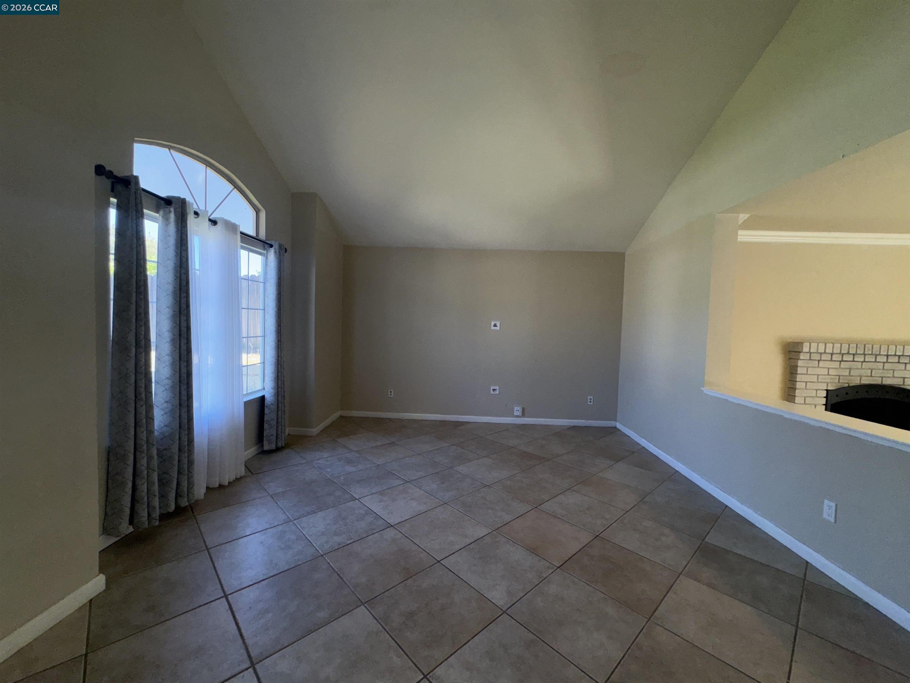 4109 Richard Way – photo 2