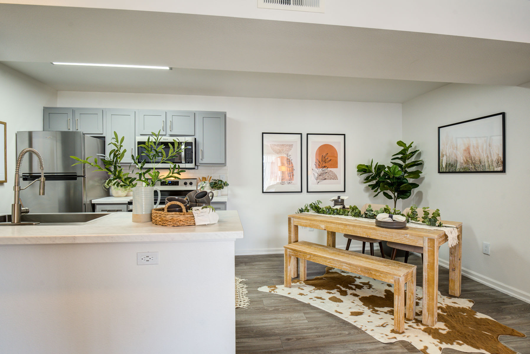 Oak Tree Park Apartments – photo 3