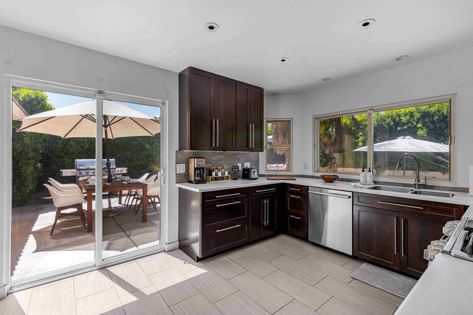 Luxury Oasis with Pool in Palm Springs (Monthly Only – photo 4