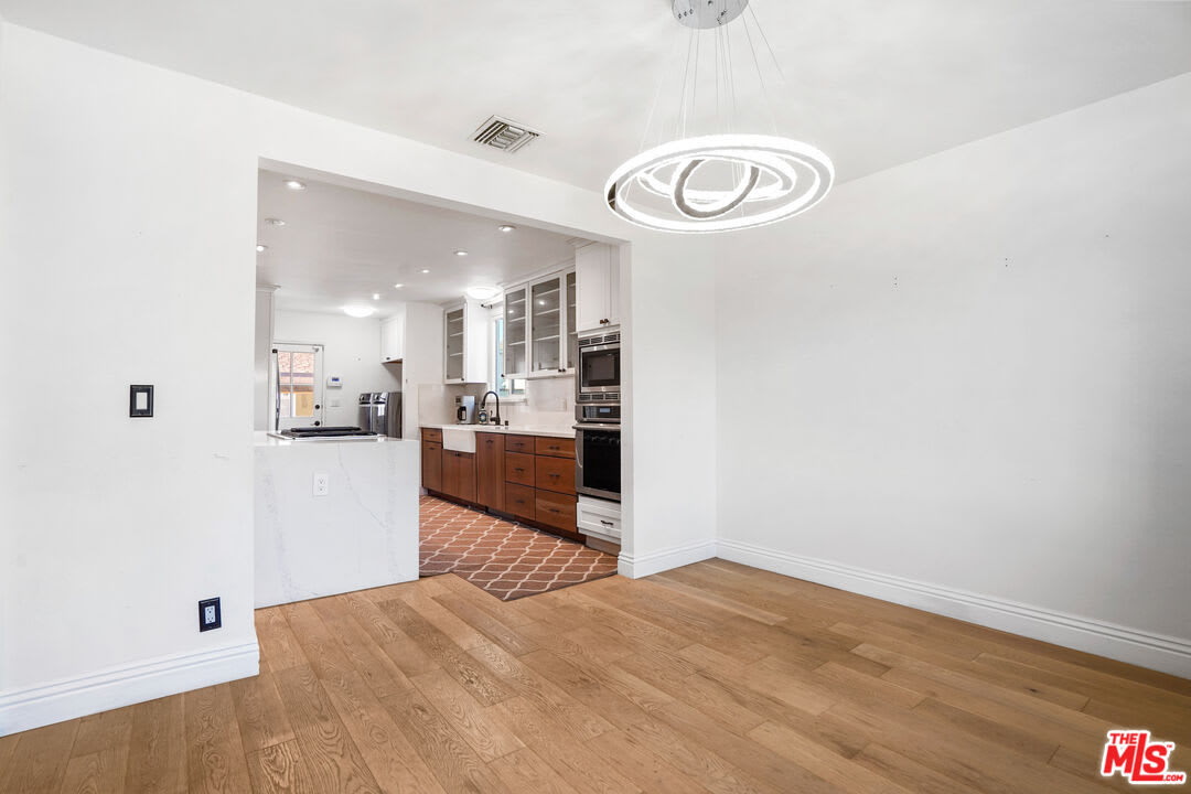 649 Tufts Avenue – photo 3