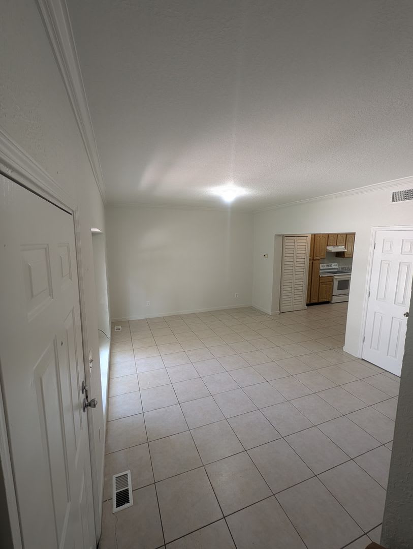 Cedar Street Apartments – photo 4