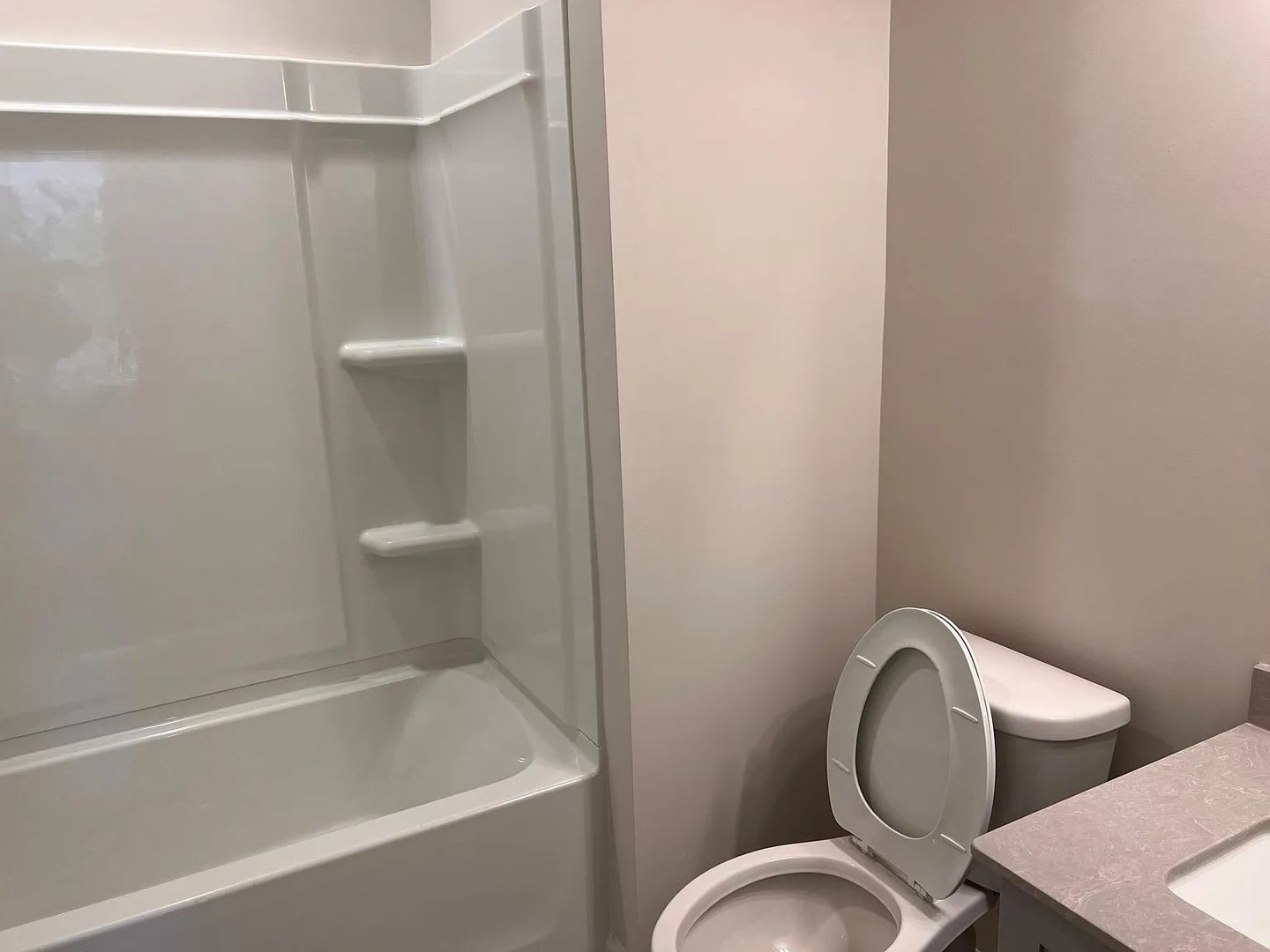 Room in 4 Bedroom Townhome at Lawyers Rd – photo 5