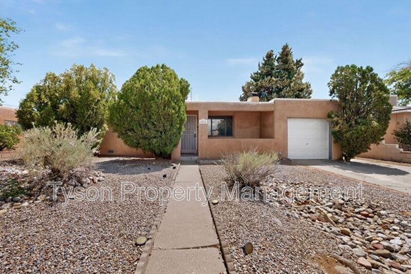 5504 Granite NE – photo 1