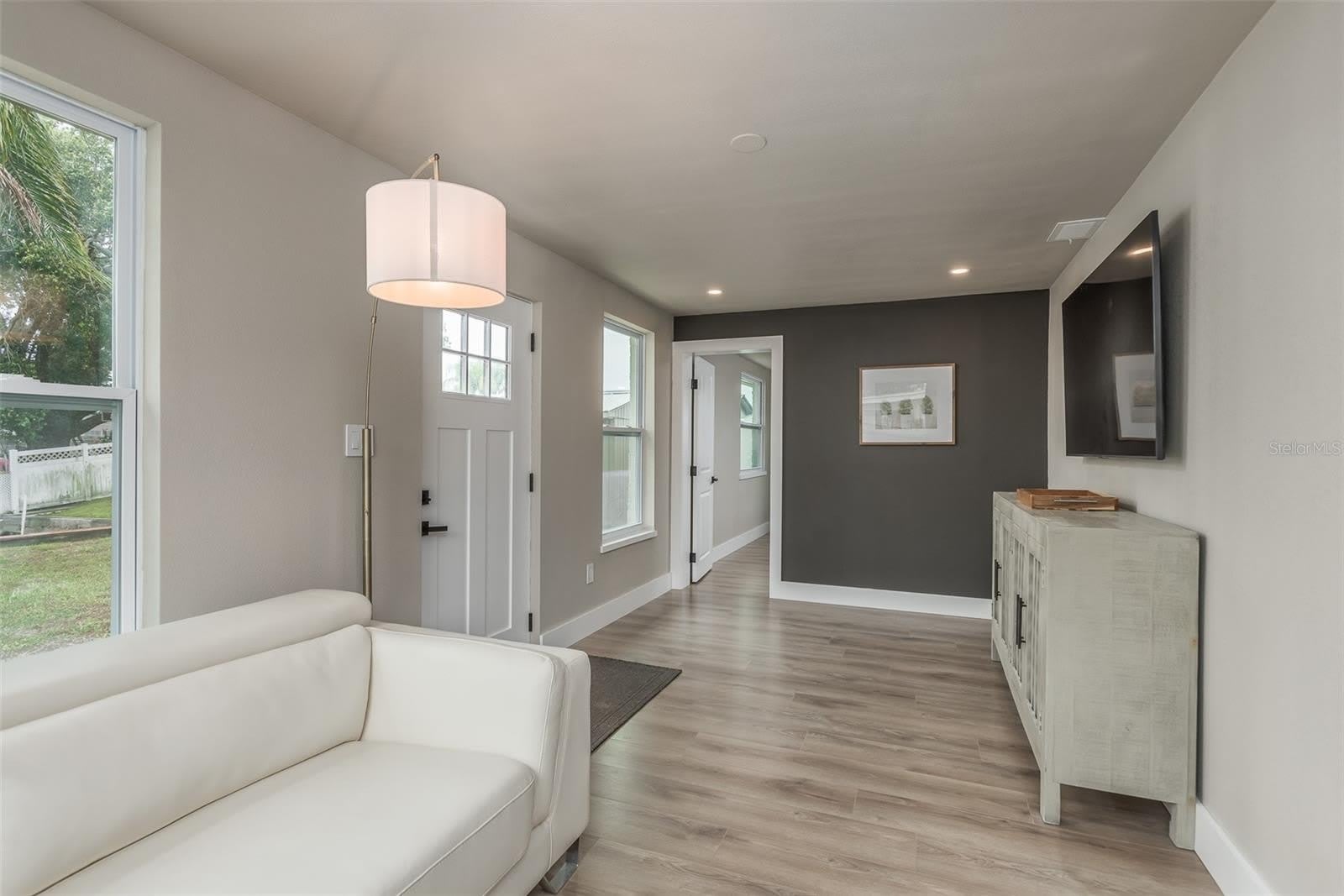 4036 Sunray Drive – photo 4