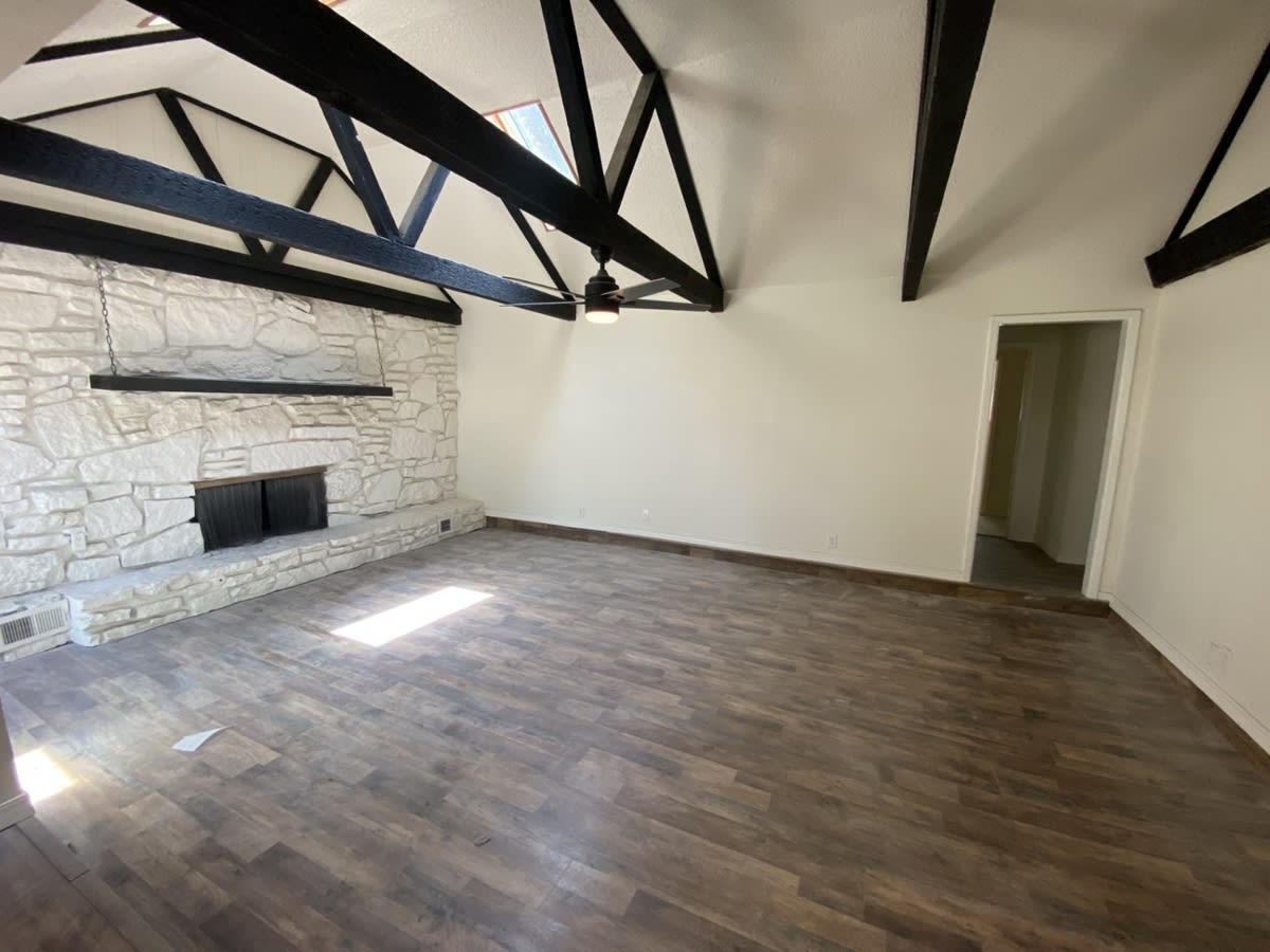 900 West Madison Street – photo 2