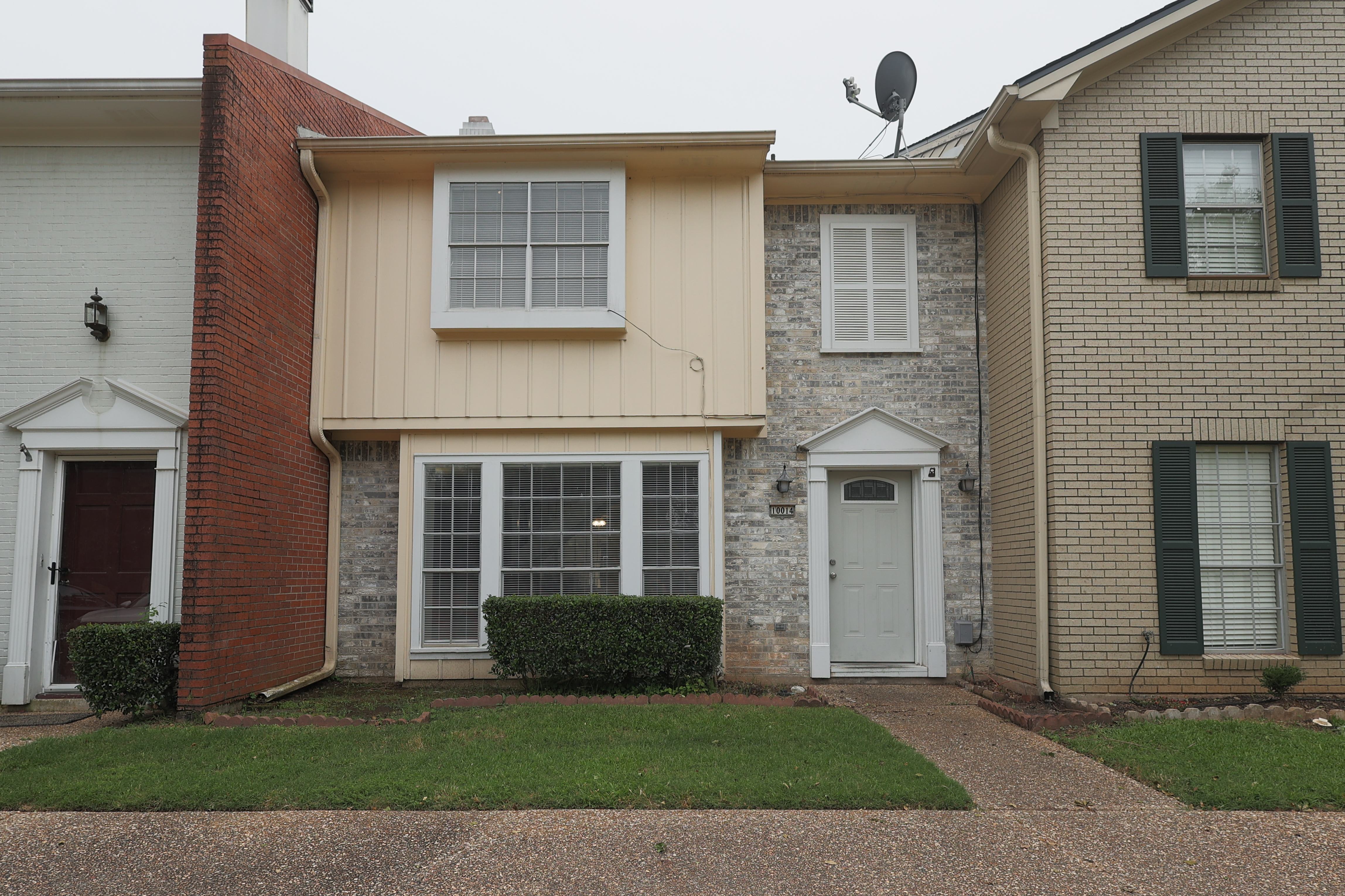 10014 Stratmore Cir – photo 1