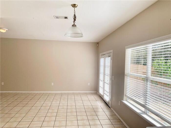 1121 Terry Drive – photo 5