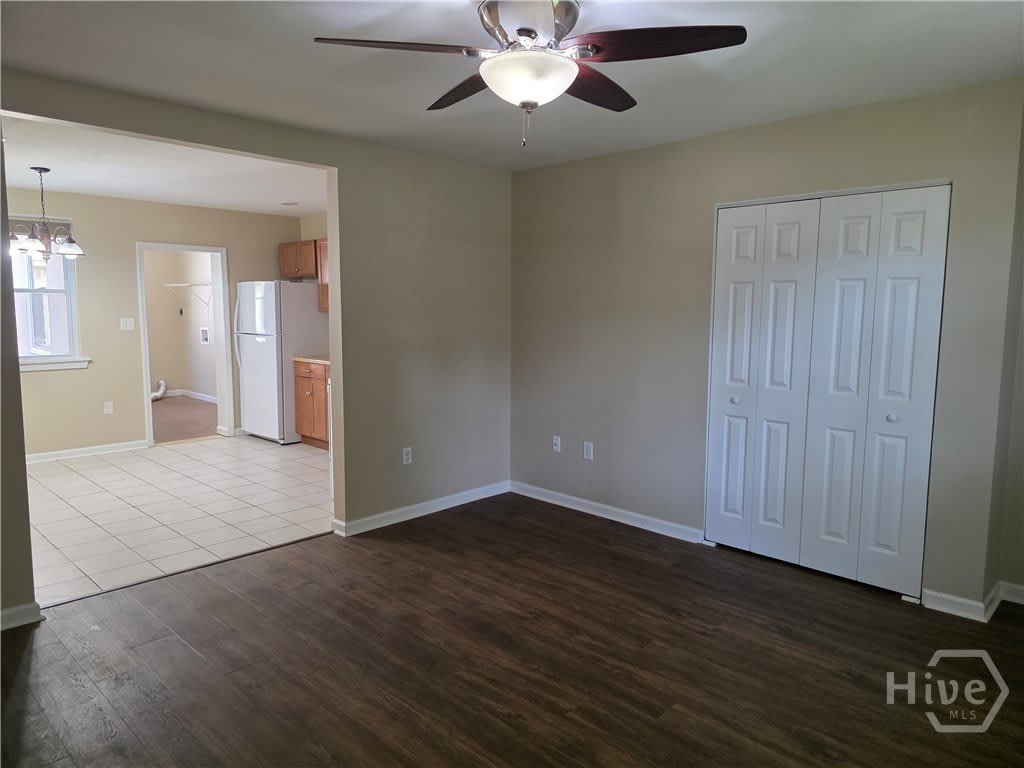 308 W Sixth Street – photo 4