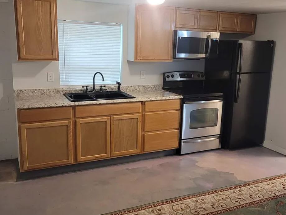 7222 Macklin St – photo 5