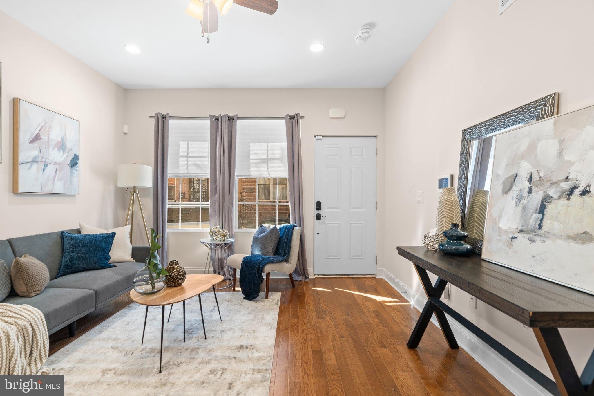 1017 S BOUVIER Street – photo 3