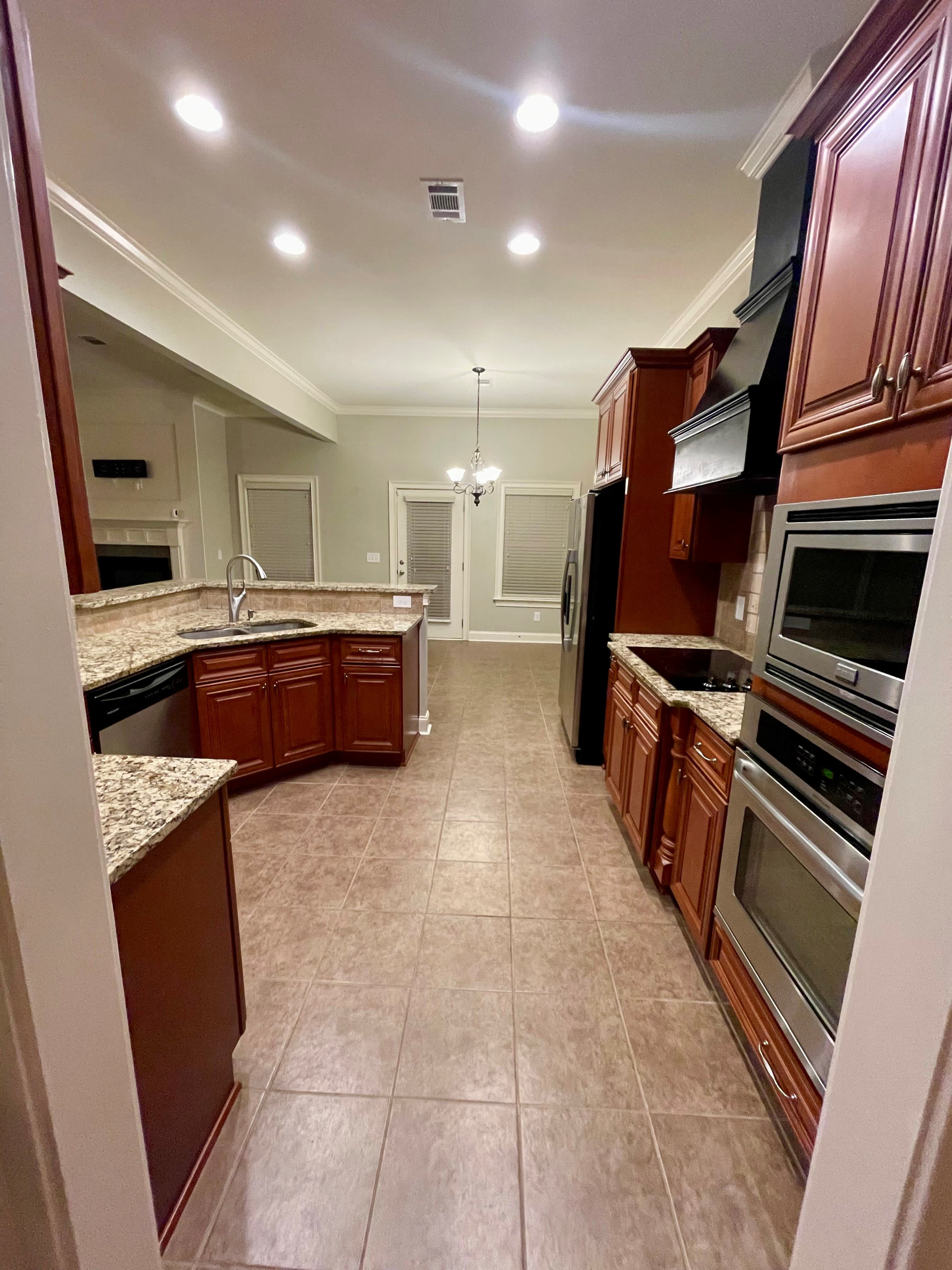90 Melison Dr – photo 4