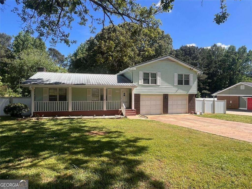 2768 Majestic Circle – photo 2