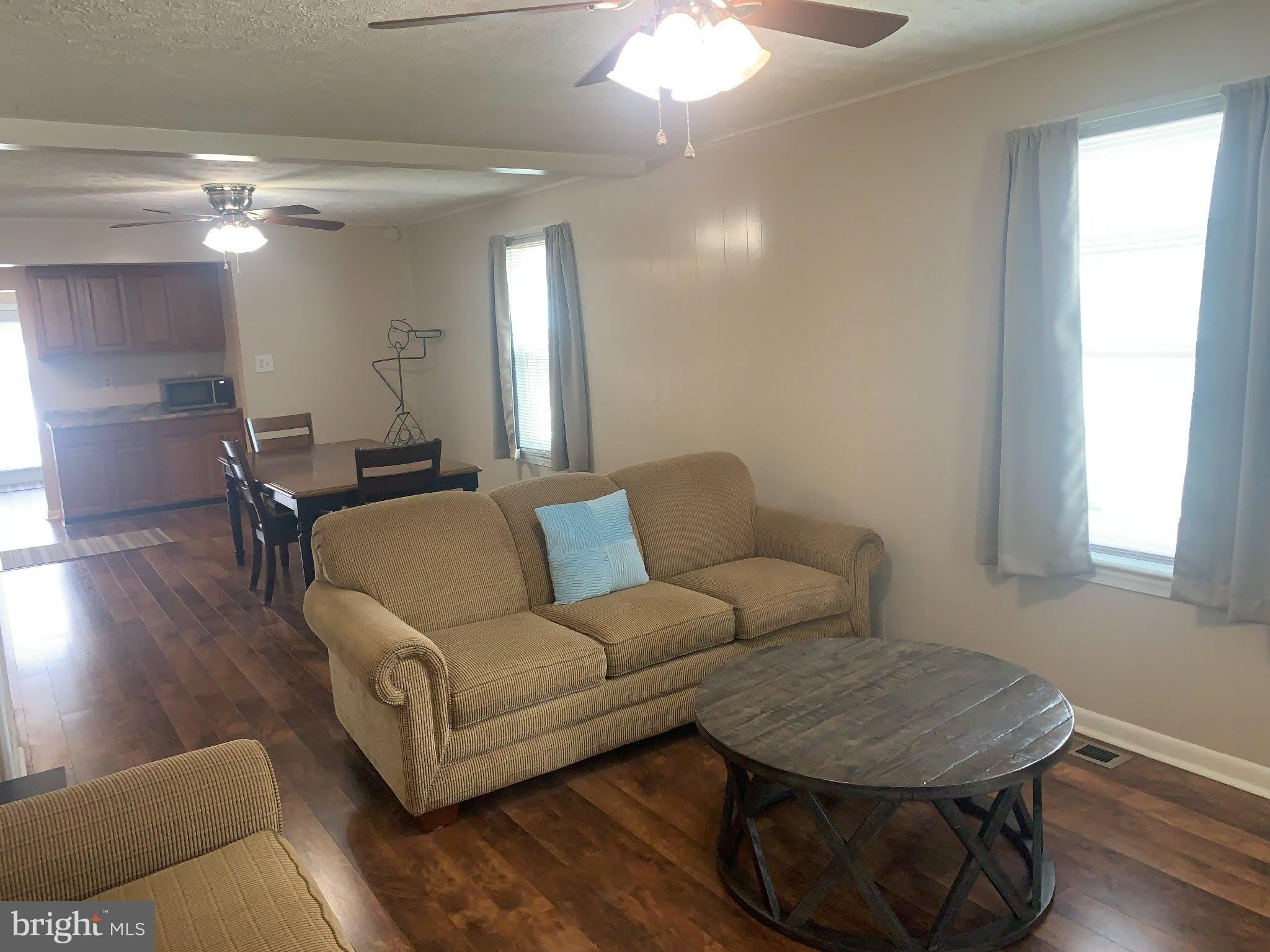 7910 SANDY SPRING Road – photo 2