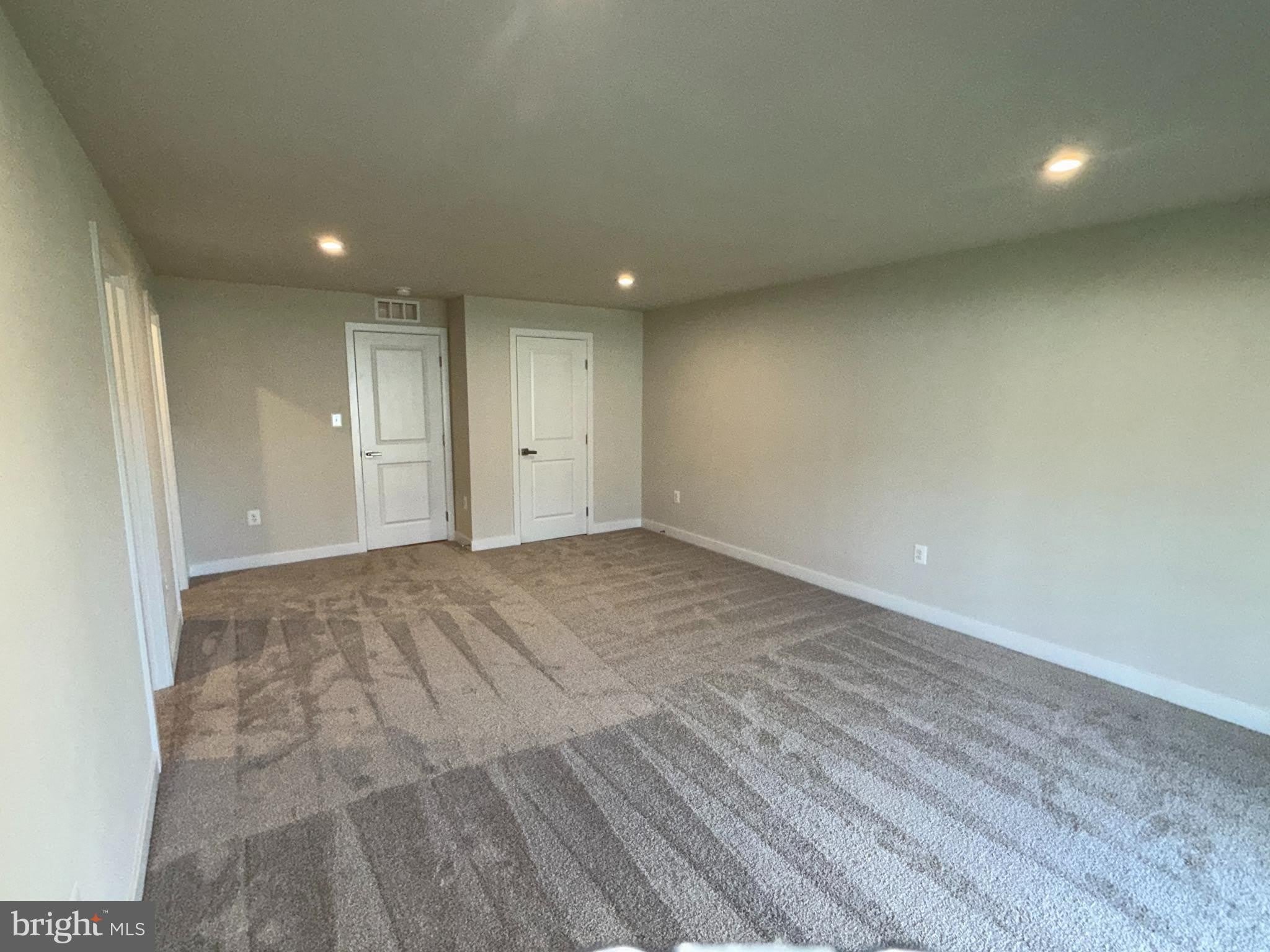 9193 EDENDERRY Drive – photo 3