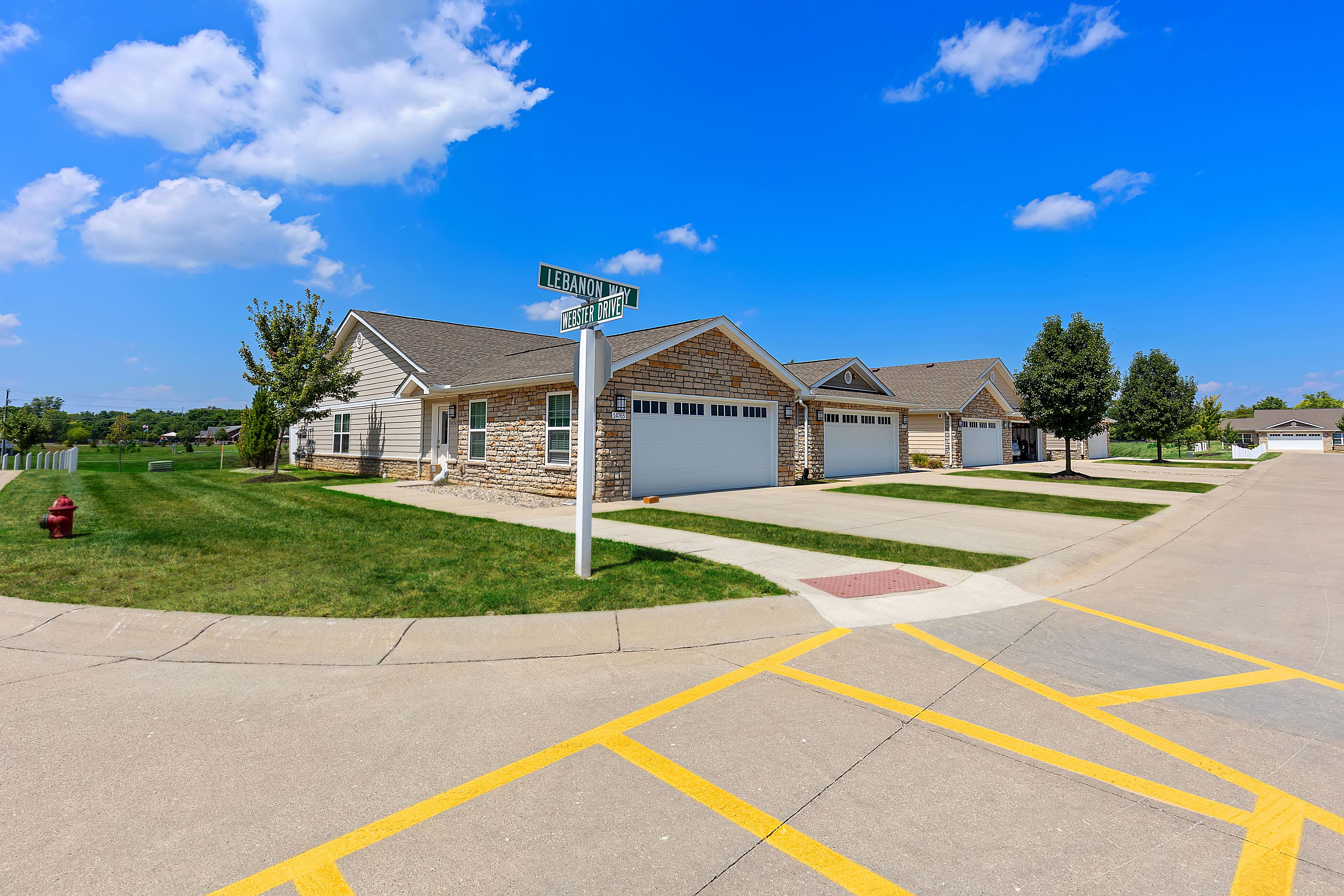 Redwood Noblesville Webster Drive – photo 2