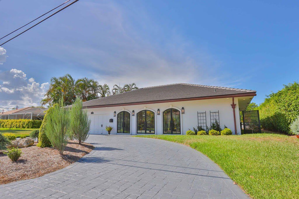713 Forsyth Street – photo 3