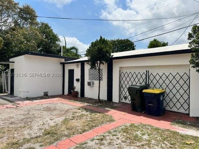 42 SE 10th Ter – photo 1