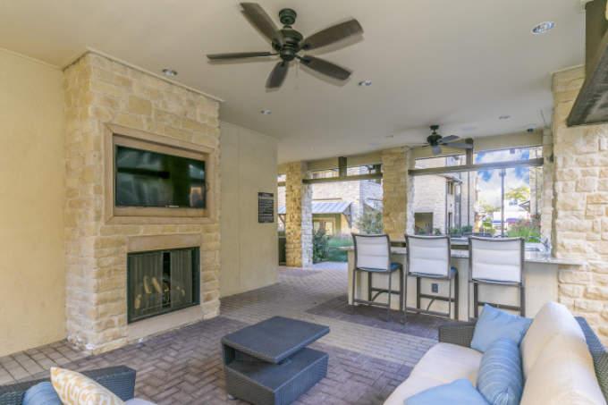 3231 N Loop 1604 W, #114 – photo 1
