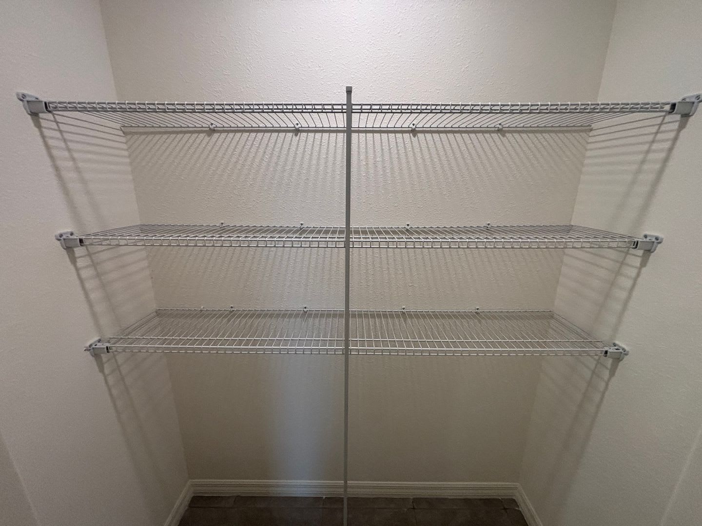 Brand New 4 Bedroom W/ Open Floor Plan! – photo 2