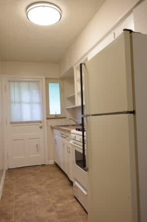 155 S. Quentin Road Apt C – photo 5