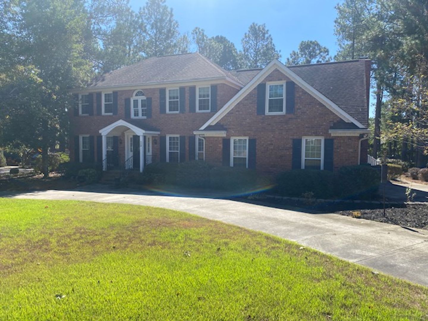 Gorgeous 5 Bedroom 3 Bathroom Brick Home in Woodside Plantation! – photo 3